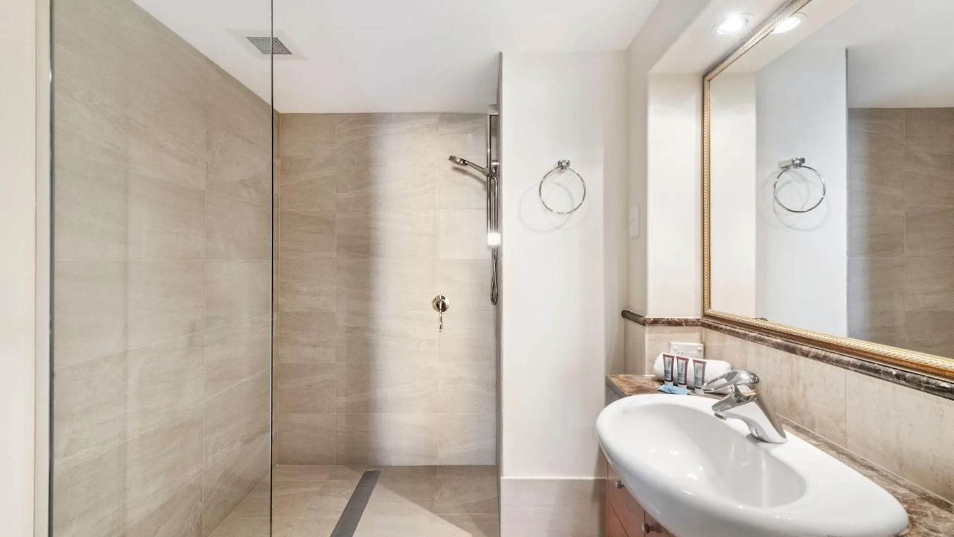Zanzibar 905, Ocean Front 2 Bedroom Apartment Mooloolaba 0*,  Australien